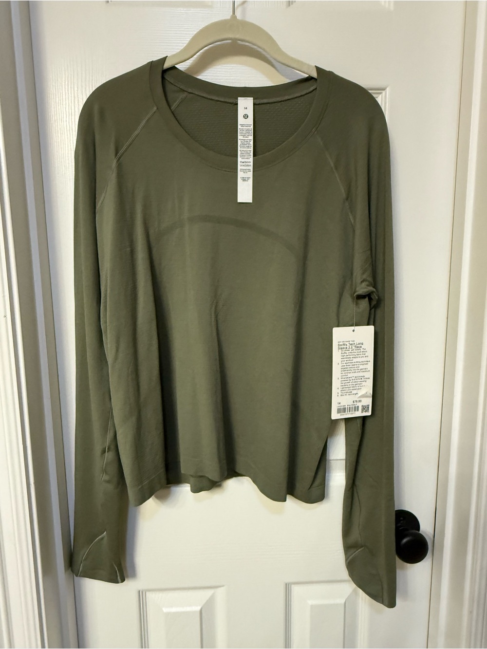 NWT Lululemon Swiftly Tech Long-Sleeve 2.0 Race